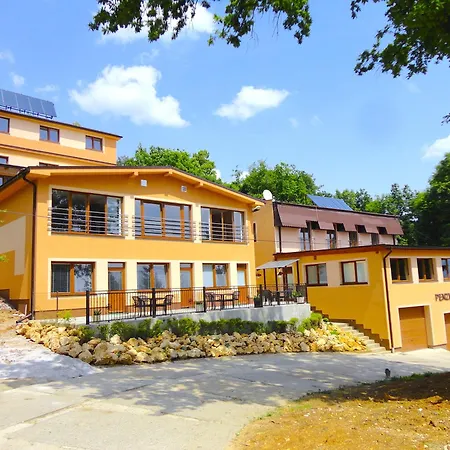 Maison d'hôtes Maxim Wellness 3*