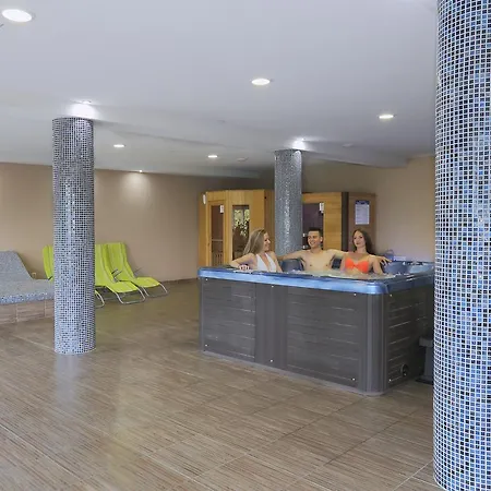 Wellness Maxim بيت ضيافة