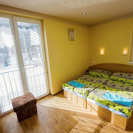 Maxim Wellness Πανσιόν