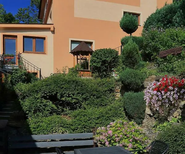 Casa de hóspedes MAXIM Wellness penzión Bojnice 3*